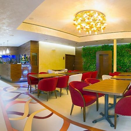 Holíč Hotel Air מראה חיצוני תמונה