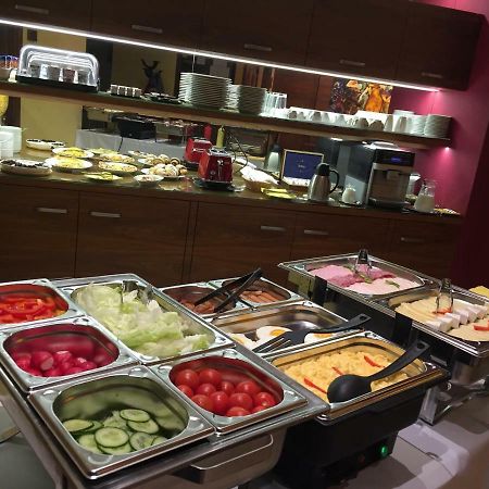 Holíč Hotel Air מראה חיצוני תמונה
