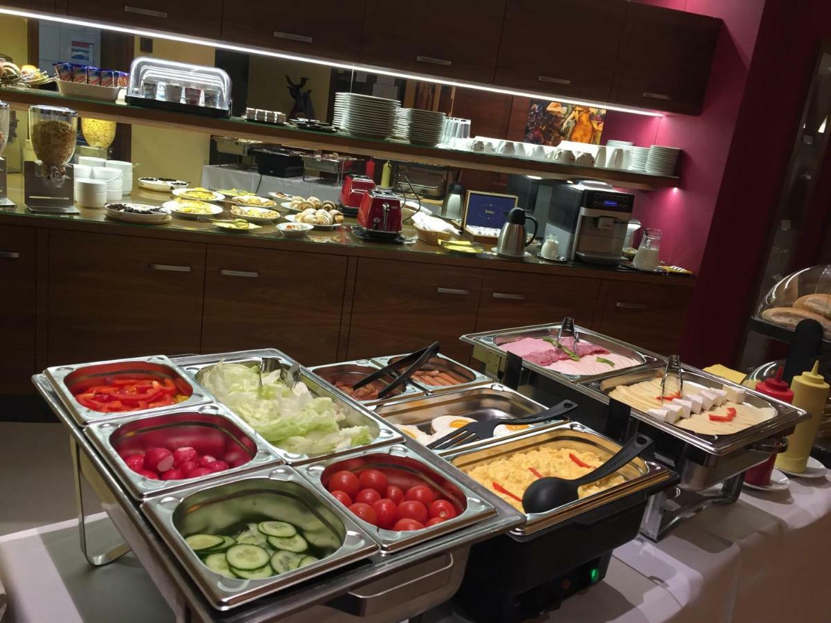 Holíč Hotel Air מראה חיצוני תמונה